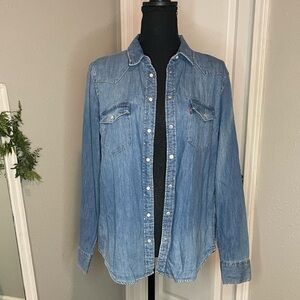 Levi's Pearl Snap Light Blue Denim Shirt